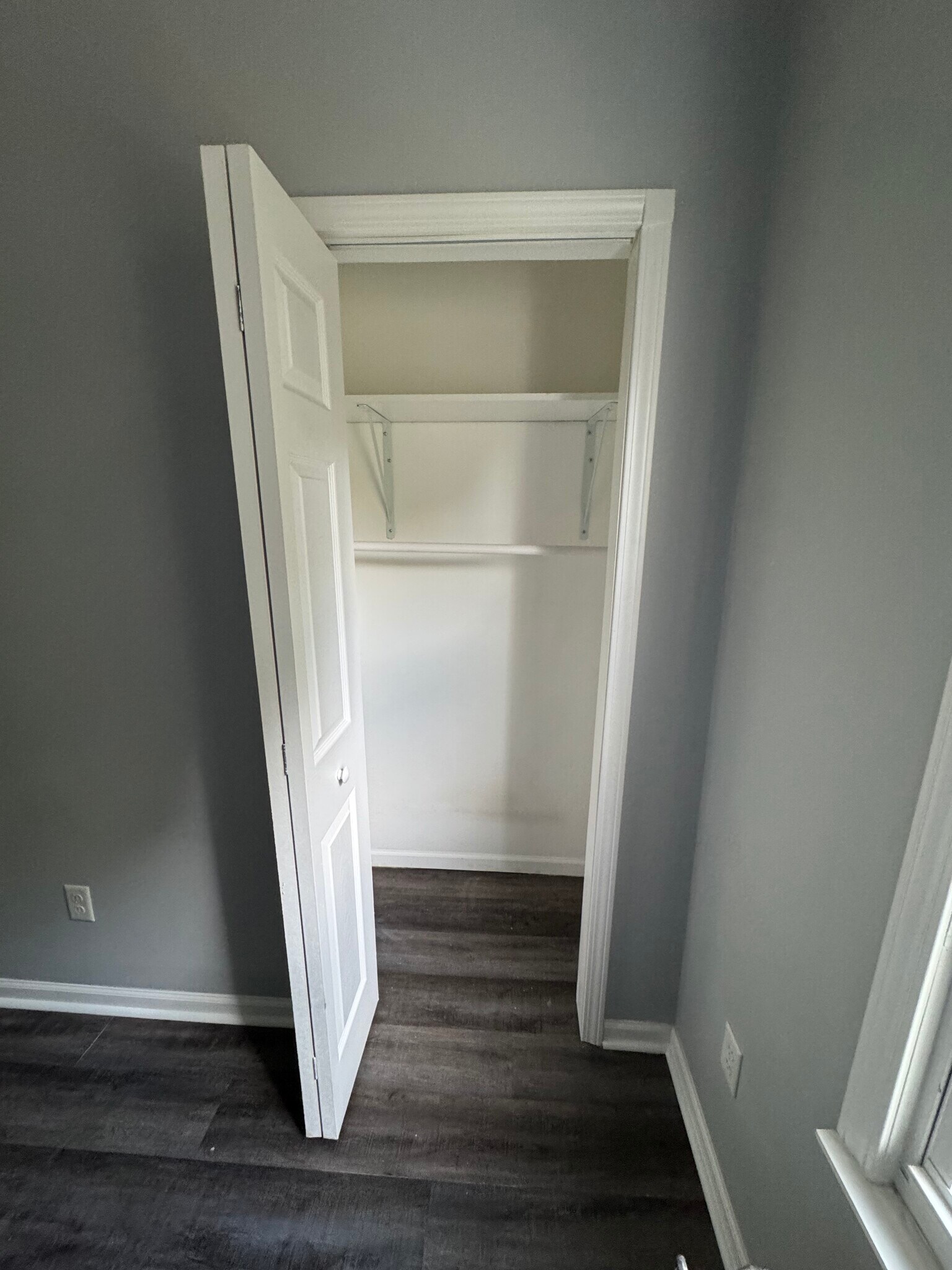 Main Bedroom Closet - 3235 N Bremen St