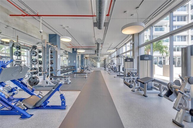 Building Photo - 1200 West Ave