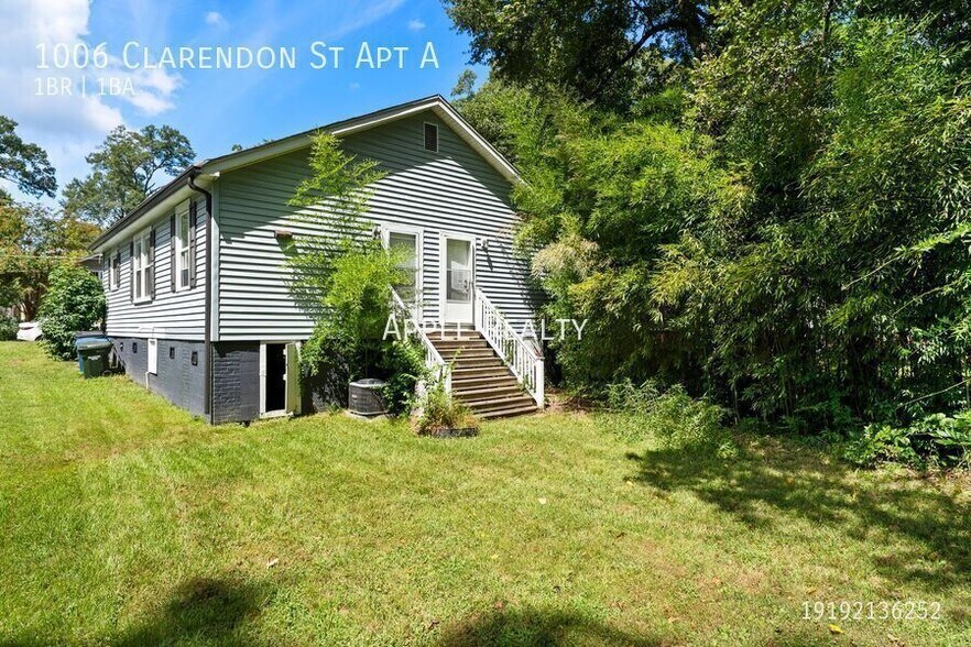 Building Photo - 1006 Clarendon St