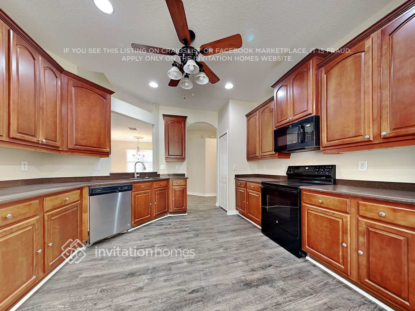 Building Photo - 27609 Edenfield Dr