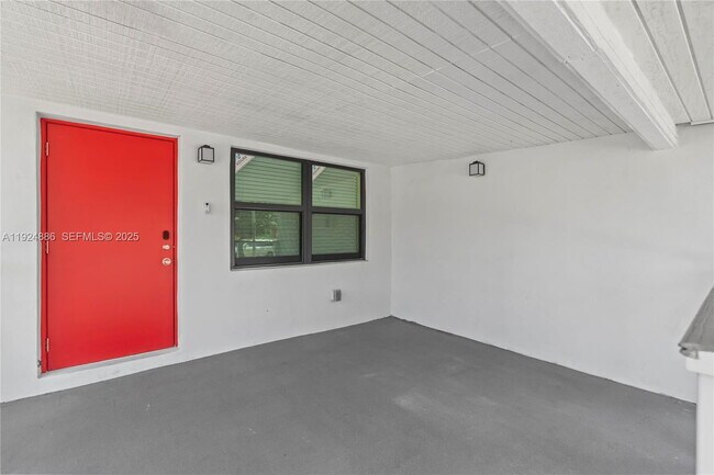 Building Photo - 220 NW 134th St