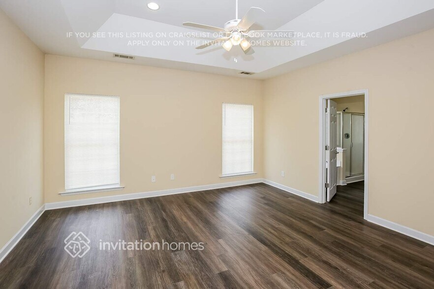 Building Photo - 1214 Mallory Ln