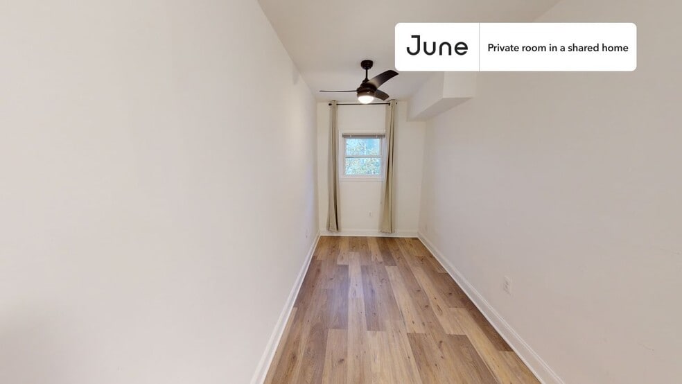 Building Photo - Room in Shared 5 bed/3.5 bath home in Upper Central NE