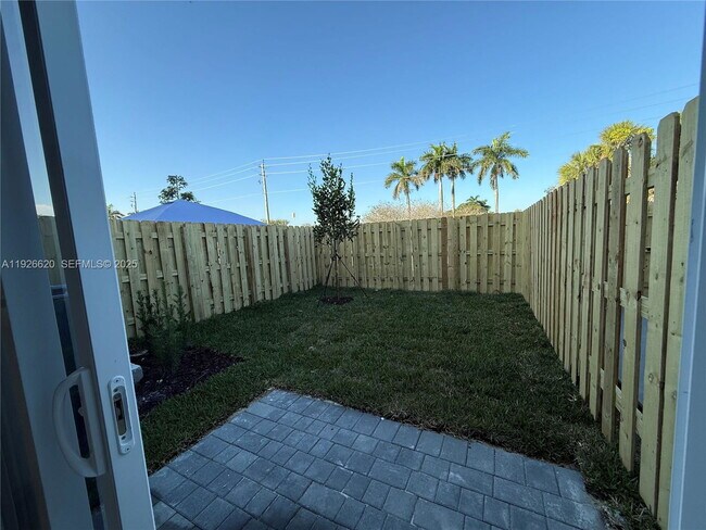 Building Photo - 26846 SW 121st Ct