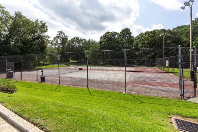 Building Photo - 5485 Forest Falls Dr