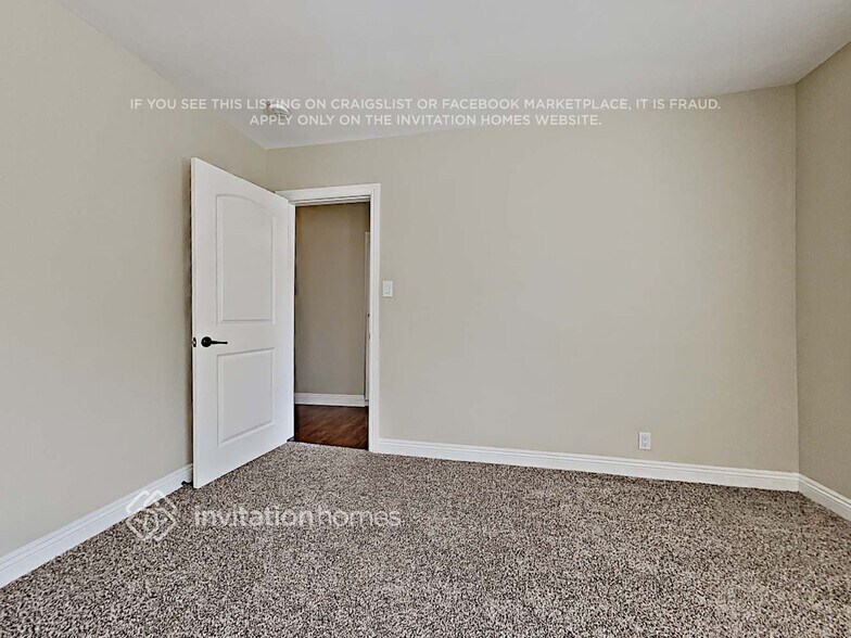 Building Photo - 7833 Gretna Ave