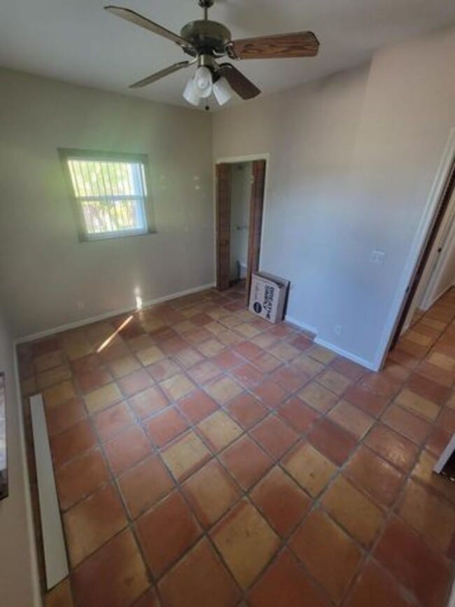 Building Photo - 6223 Allen St