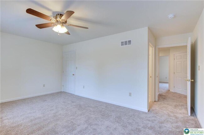 Building Photo - 1057 Decatur St