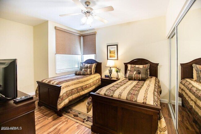 Building Photo - 7009 E Acoma Dr