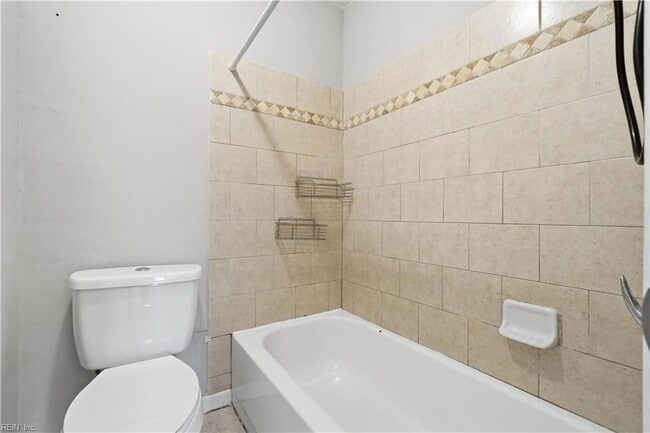 Building Photo - 1329 Thamesford Dr