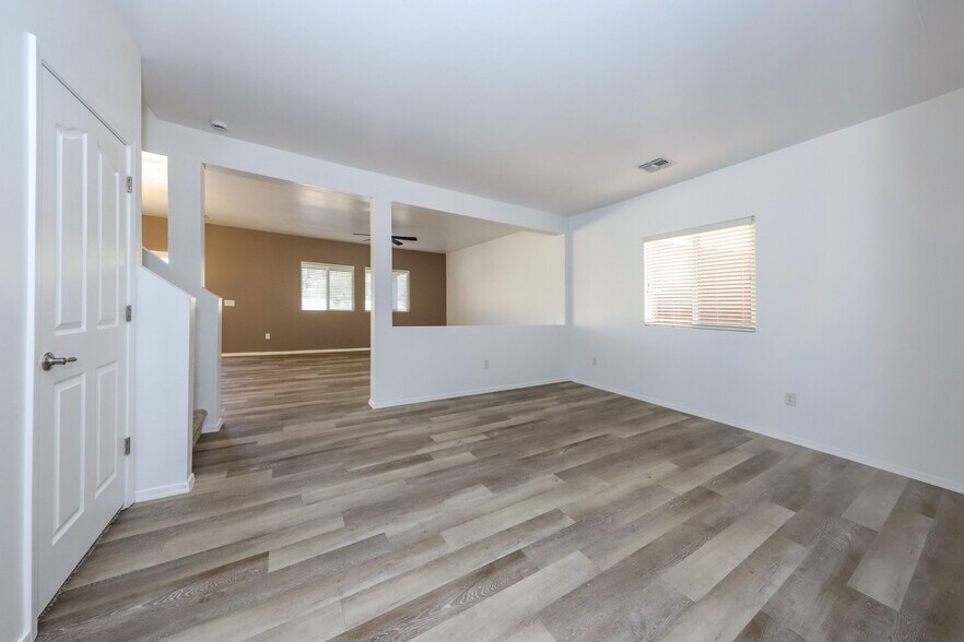 Building Photo - 718 S Harry P Stagg Dr