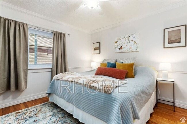 Building Photo - 648 East Pl