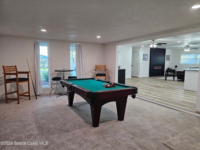 Building Photo - 872 Sadnet Cir NE