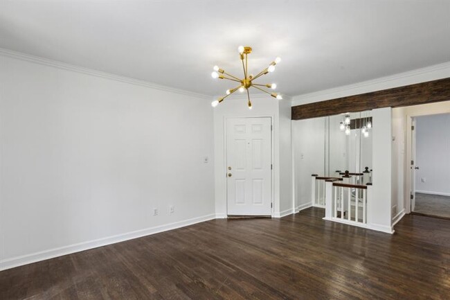 Building Photo - 1072 Piedmont Ave NE