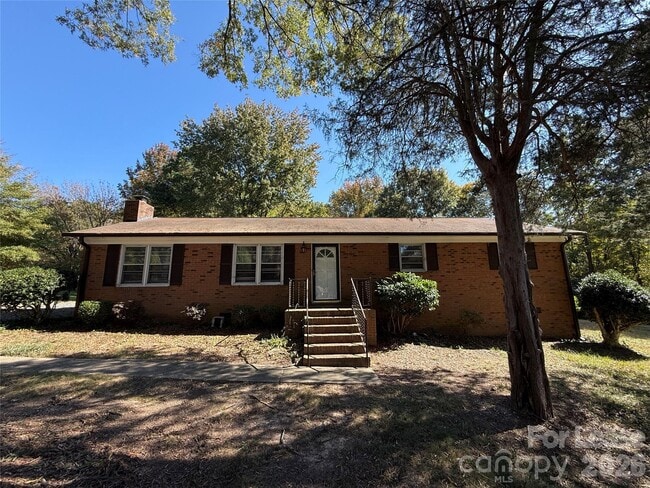 Building Photo - 201 Allison Dr