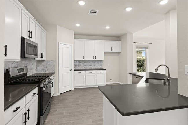 Building Photo - 2733 Arbor Edge Crossing