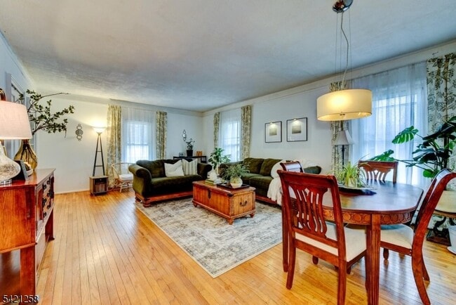 Building Photo - 11 Sterling Pkwy