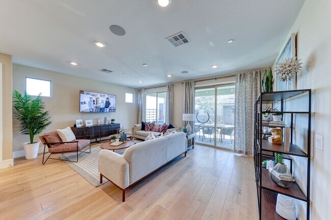 Building Photo - Resort Living, Age Restricted, 55+ Community, 3 Bedroom Home In Northwest Las Vegas