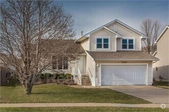 Building Photo - 4525 Waterford Dr