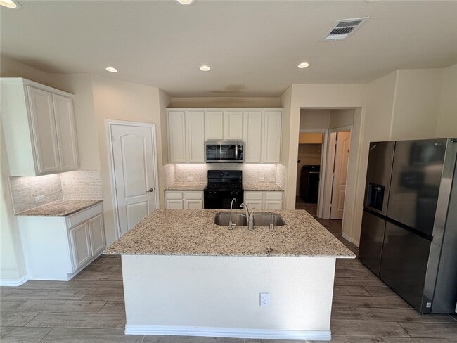 Building Photo - 13106 Leisure Cove Dr