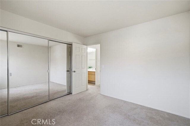 Building Photo - 5 Belcanto