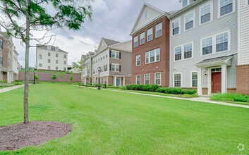 Building Photo - 99 Truman Dr