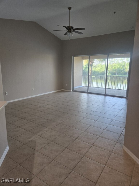 Building Photo - 10344 Whispering Palms Dr