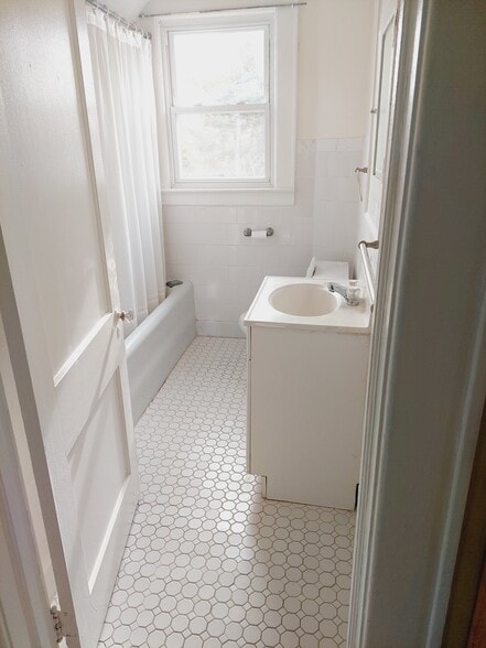 Bathroom - 218 Passaic Ave