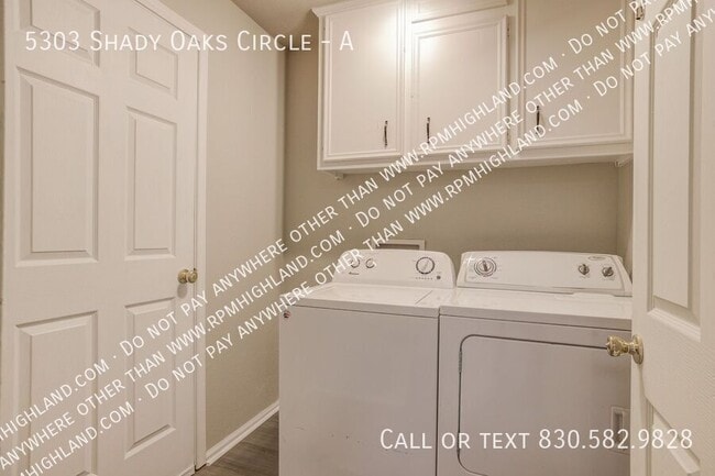 Building Photo - 5303 Shady Oak Cir