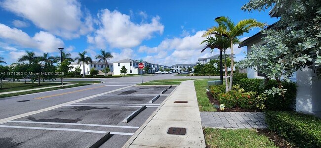 Building Photo - 13265 SW 286th Terrace