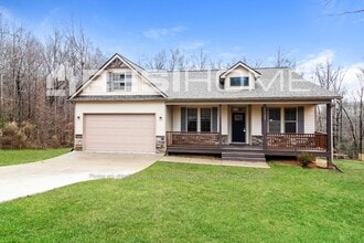 Building Photo - 69 Lyle Dr
