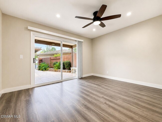 Building Photo - 1137 Bright Glen Cir