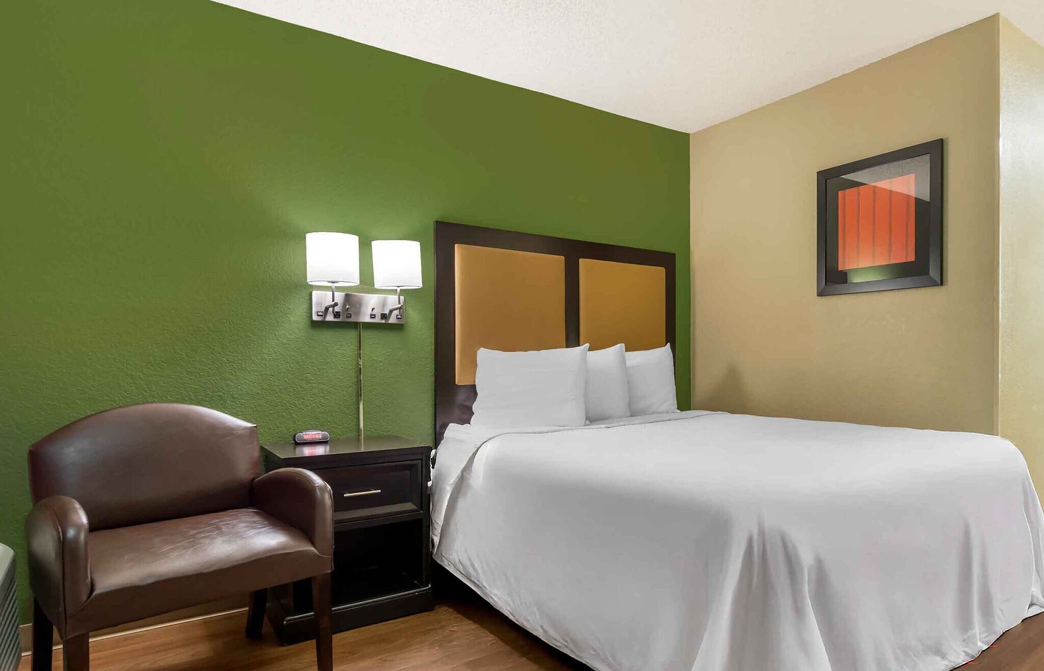 Building Photo - Furnished Studio-Portland - Beaverton