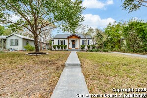 Building Photo - 185 Bryn Mawr Dr