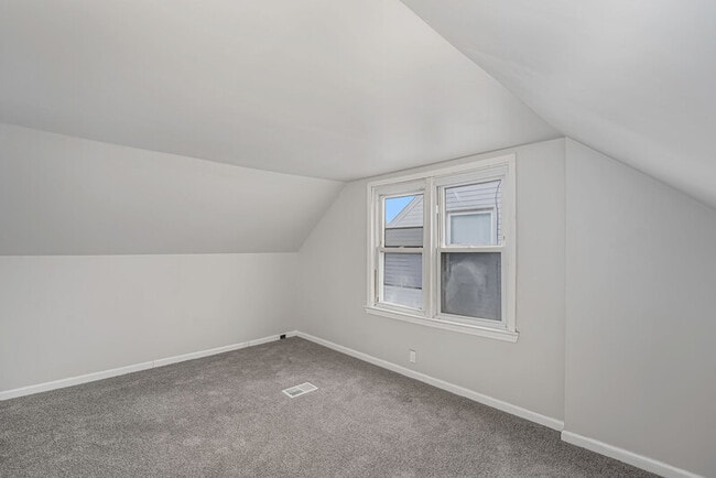 Building Photo - 1320 Washington Ave
