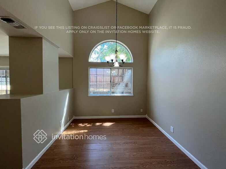 Building Photo - 8304 Fountainhead Ct