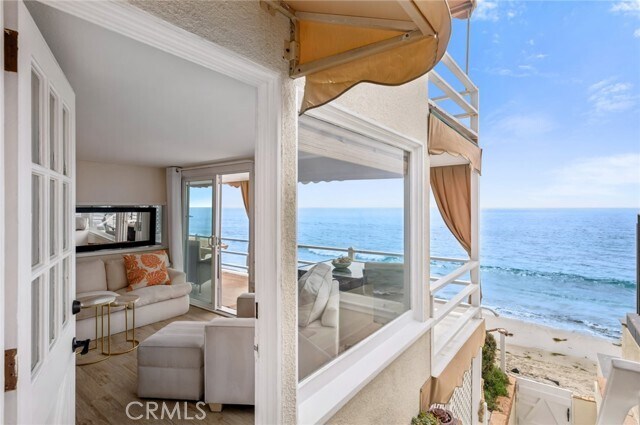 Building Photo - 1139 Gaviota Dr