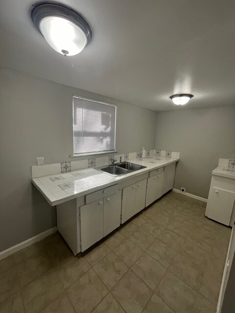 Building Photo - 3811 San Juan Ave