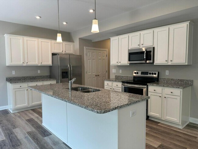 Building Photo - 125 Cammy Ct