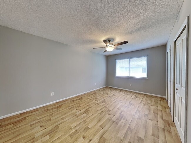 Building Photo - 4412 Prairie Ct