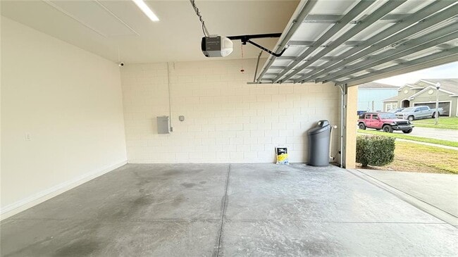 Building Photo - 3509 Rhapsody St