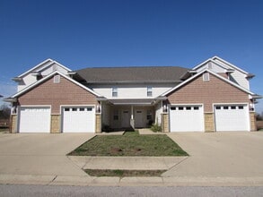 Building Photo - 6189-MF1-E1