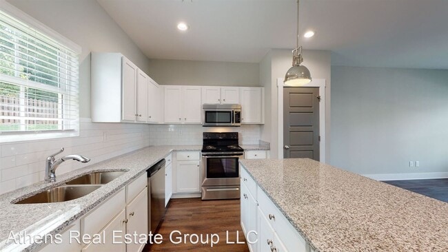 Building Photo - 3 br, 3.5 bath House - 139 Quail Hollow