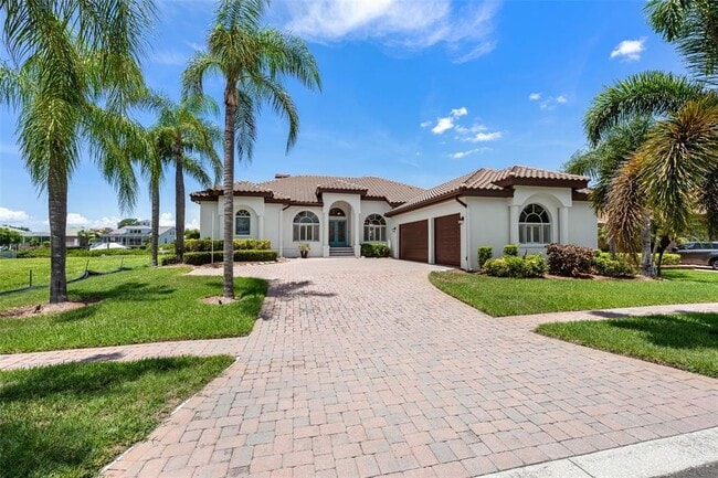 Building Photo - 949 Allegro Ln