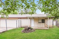 Building Photo - 6321 Woodside Knoll Dr
