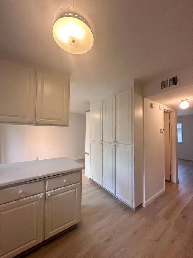 Building Photo - Unit with updated flooring!