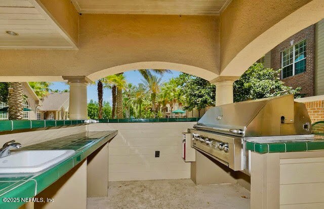 Building Photo - 7800 Point Meadows Dr