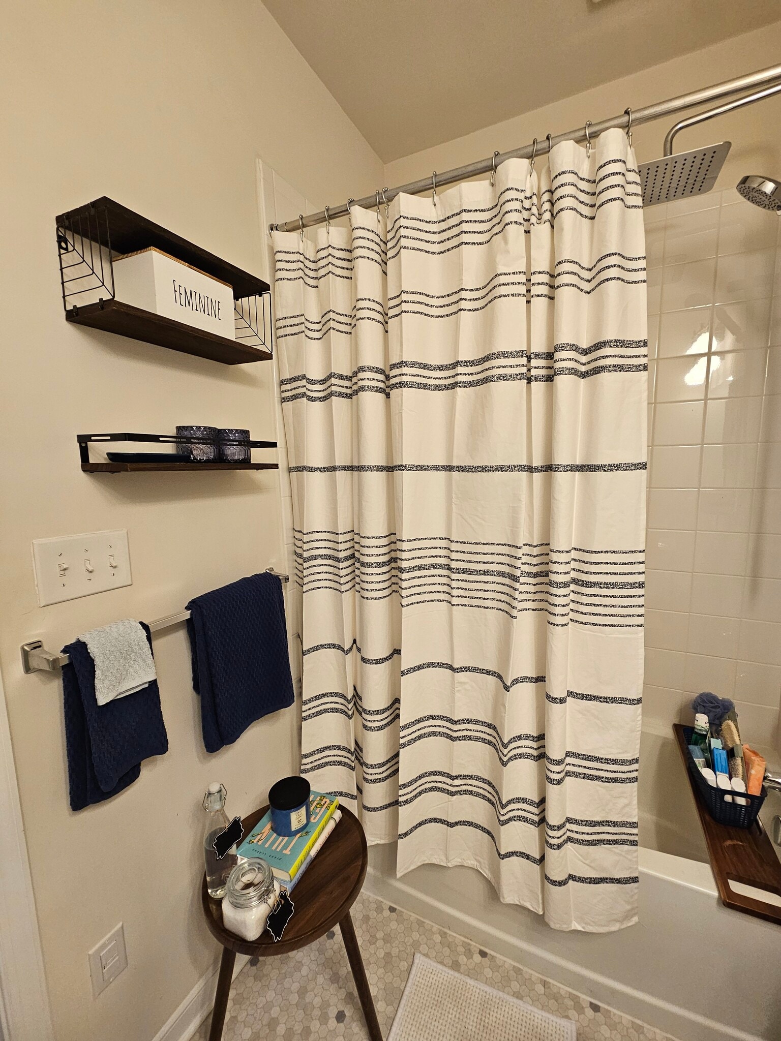 Privet Bathroom - 7201 Hancock Chase Ct