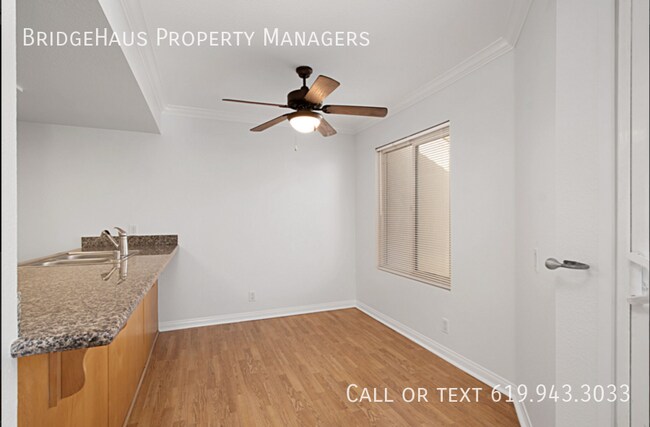 Building Photo - 4222 Menlo Ave