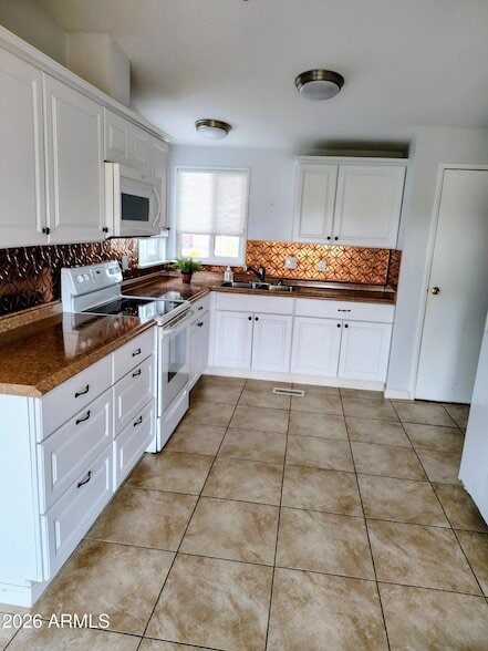 Building Photo - 6058 S Cypress Point Dr